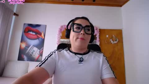 Snapshot of martiniella chatting on June 2026 08:58:01 PM Antonella Martini online show from June 2026 08:58:01 PM