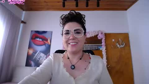 Snapshot of martiniella chatting on June 2026 08:55:02 PM Antonella Martini online show from June 2026 08:55:02 PM