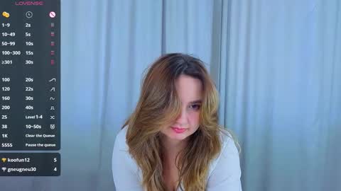 Snapshot of mary_broks chatting on September 2025 09:33:01 AM mary_broks online show from September 2025 09:33:01 AM