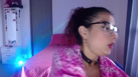 mary online show from October 2025 02:03:01 PM