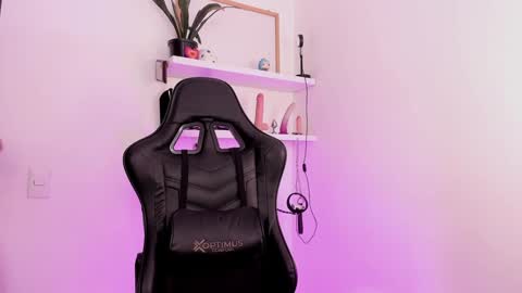 Snapshot of mary_jane_lovers chatting on January 2025 03:32:02 PM Mary Jane online show from January 2025 03:32:02 PM