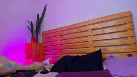 mary_magic online show from March 2025 10:00:02 AM