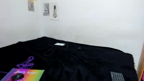 mary_magic online show from April 2026 12:35:01 AM