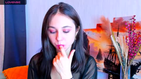 Mary online show from October 2025 11:36:01 PM