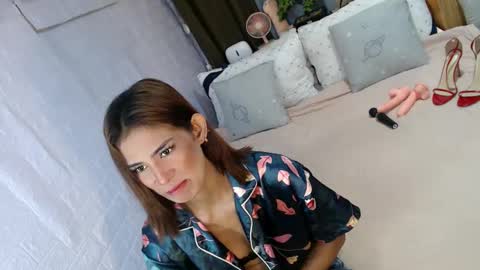 Snapshot of maryann784235 chatting on February 2025 12:25:02 PM MARY ANN online show from February 2025 12:25:02 PM