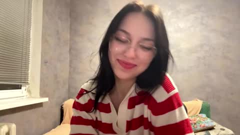 Stephie online show from December 2025 09:55:01 PM