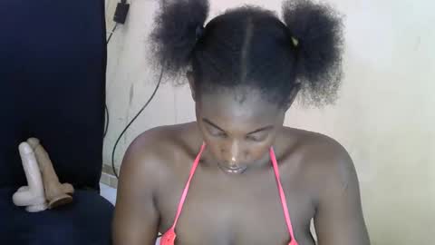 Snapshot of marygaire72 chatting on November 2025 08:36:02 AM Mary online show from November 2025 08:36:02 AM