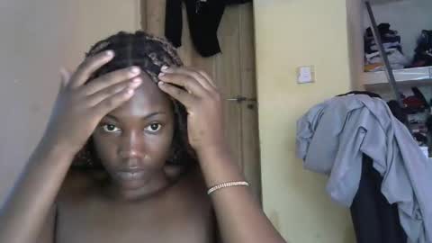 Snapshot of marygaire72 chatting on December 2025 08:07:02 AM Mary online show from December 2025 08:07:02 AM