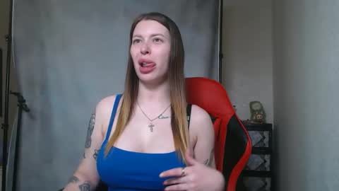 Snapshot of maryh0tlove chatting on December 2025 10:02:01 AM maryh0tlove online show from December 2025 10:02:01 AM