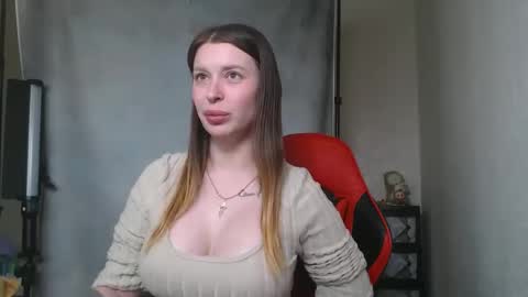 Snapshot of maryh0tlove chatting on December 2025 03:06:01 PM maryh0tlove online show from December 2025 03:06:01 PM