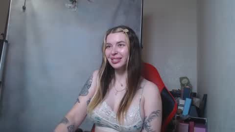 Snapshot of maryh0tlove chatting on July 2026 11:04:01 AM maryh0tlove online show from July 2026 11:04:01 AM