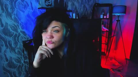 Mary online show from November 2025 11:26:01 PM