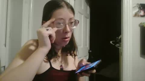 Snapshot of maryjaneflowers chatting on December 2024 07:05:02 AM maryjaneflowers online show from December 2024 07:05:02 AM