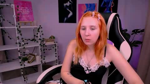 Mary online show from October 2025 03:48:01 AM