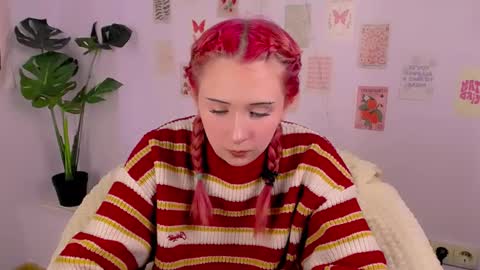 Mary online show from October 2025 10:03:02 AM