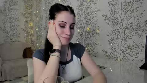 Snapshot of marylou_ chatting on March 2025 12:05:02 PM Mary Lou online show from March 2025 12:05:02 PM