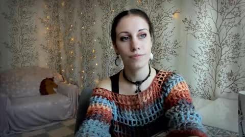 Snapshot of marylou_ chatting on September 2025 05:20:01 AM Mary Lou online show from September 2025 05:20:01 AM