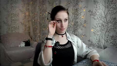 Mary Lou online show from February 2026 07:34:01 AM