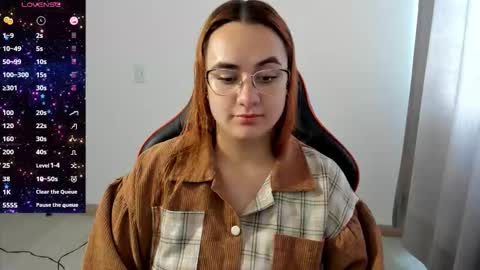 Dulce Maria online show from October 2025 03:14:02 PM