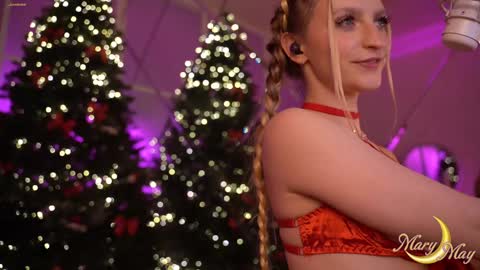 Mary online show from December 2024 11:14:01 PM