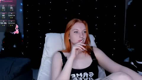 Snapshot of marymelanie chatting on January 2025 10:55:01 PM Mary online show from January 2025 10:55:01 PM