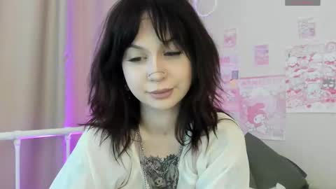 Mary x online show from November 2025 06:57:01 AM