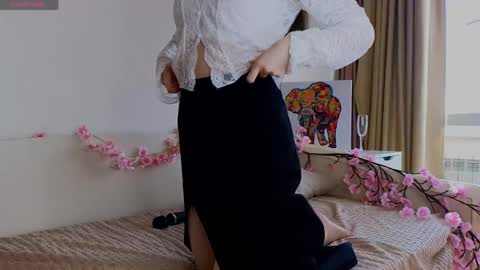 Snapshot of maryrosejansson chatting on May 2026 03:12:01 AM Hi Im Olivia Im new here3 online show from May 2026 03:12:01 AM