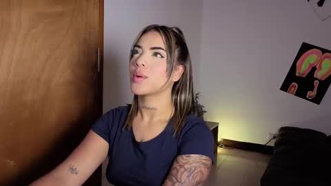 maryybellax online show from November 2025 10:10:02 PM