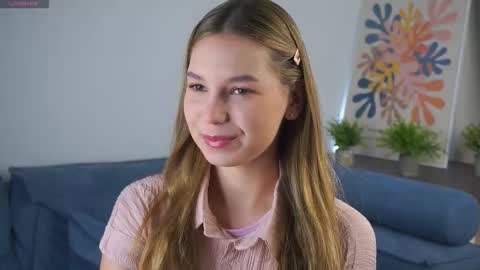 Sunny online show from February 2026 07:21:02 PM