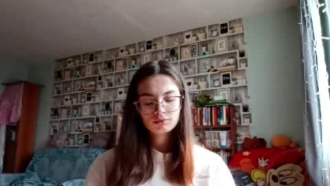 Kelly online show from March 2026 04:17:02 AM