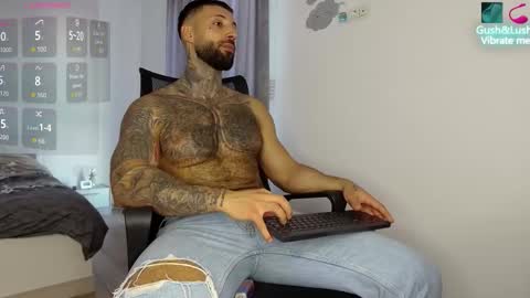 masculineguy69 online show from November 2025 09:50:02 AM