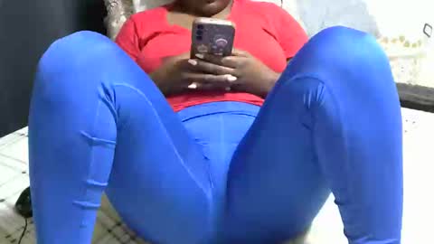 Cate online show from October 2025 07:32:01 PM