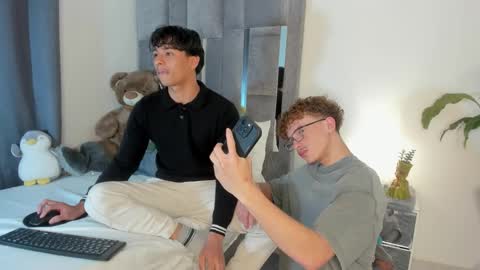 Snapshot of mash_angelo chatting on November 2025 01:50:02 AM mash_angelo online show from November 2025 01:50:02 AM