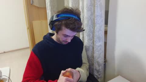 mash_potatoes_are_good online show from December 2024 02:31:02 AM