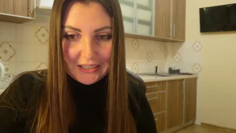 Snapshot of masha_queen chatting on February 2025 08:22:01 PM Masha online show from February 2025 08:22:01 PM