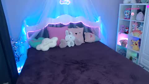 Snapshot of masha_sexy chatting on December 2024 01:30:01 AM masha_sexy online show from December 2024 01:30:01 AM