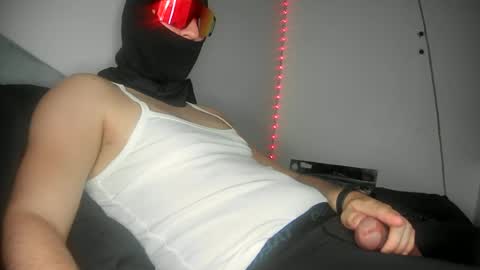 Snapshot of maskd_fckr chatting on July 2026 01:58:01 AM maskd_fckr online show from July 2026 01:58:01 AM