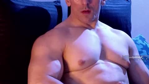 masked_bodybuilder online show from February 2025 12:15:02 AM