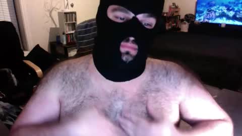 Snapshot of maskedbearofficial chatting on May 2026 02:39:01 AM maskedbearofficial online show from May 2026 02:39:01 AM