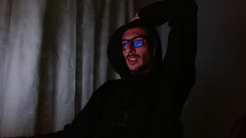 maskguy23 online show from September 2025 02:13:01 AM