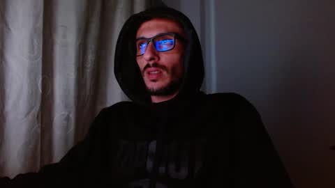 maskguy23 online show from September 2025 03:10:01 AM