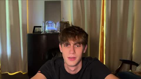 Snapshot of mason_gallagher chatting on May 2026 05:07:02 PM Mason online show from May 2026 05:07:02 PM
