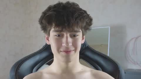 mason_jr online show from November 2025 02:08:02 PM