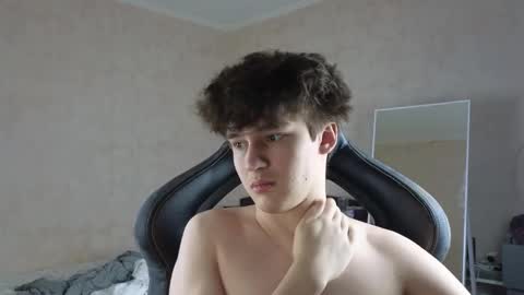 mason_jr online show from November 2025 04:13:02 PM