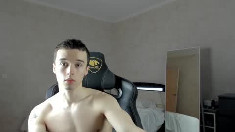 Snapshot of mason_warhol chatting on January 2025 01:05:02 AM Mason online show from January 2025 01:05:02 AM