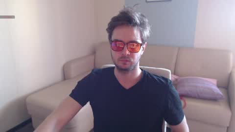 Snapshot of massage_mike chatting on April 2026 03:45:01 PM massage_mike online show from April 2026 03:45:01 PM