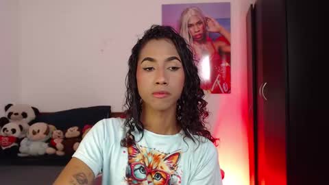 massielhot online show from December 2025 08:47:01 PM