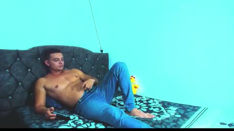 Massimo online show from February 2026 08:02:02 PM