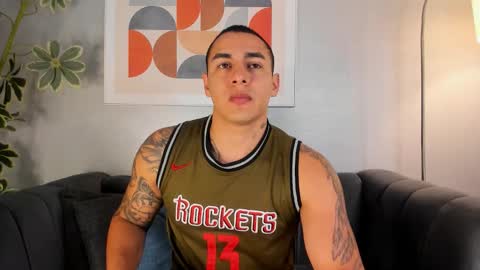 Massimo Contie online show from October 2025 09:22:02 AM