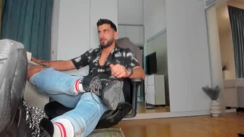 Snapshot of master9four chatting on October 2025 08:50:02 PM Matthew online show from October 2025 08:50:02 PM